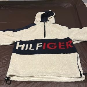 Tommy Hilfiger quarter zip Medium ✨